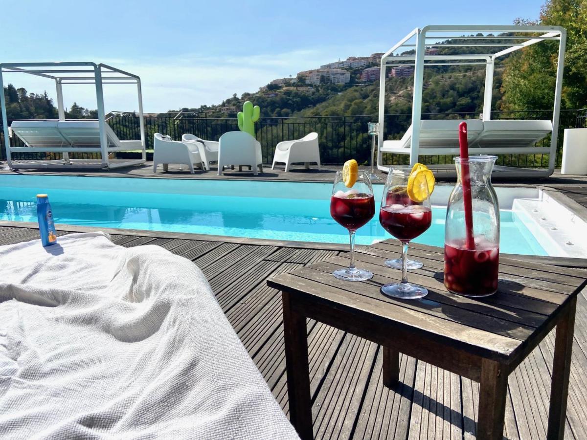 Colina Guest house Mandelieu-la-Napoule